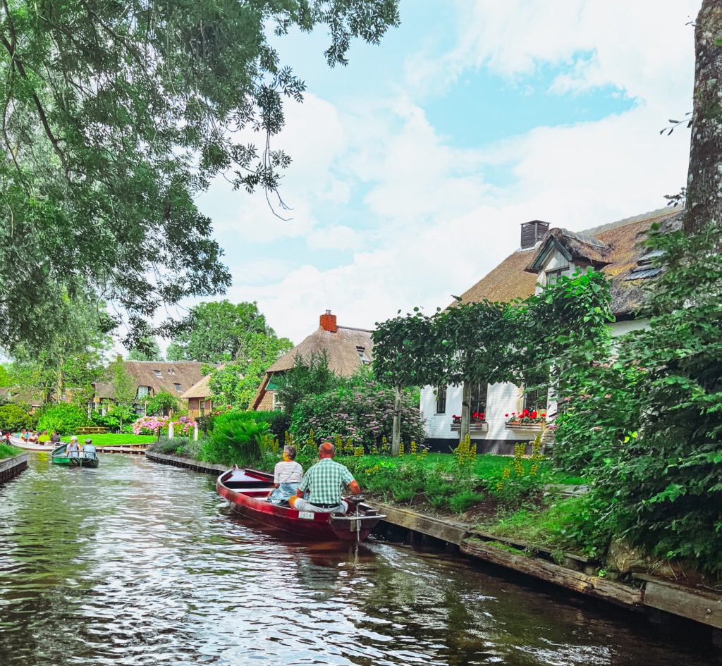 Day trip to Giethoorn Village, Netherlands: the ultimate itinerary